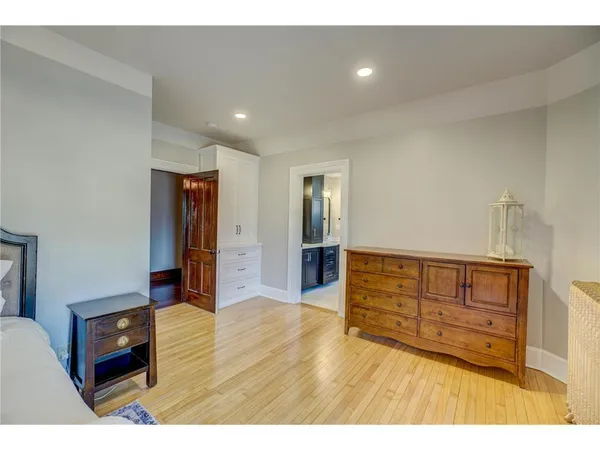 $1,150,000 | 418 South Holcombe Street, Stillwater, MN 55082