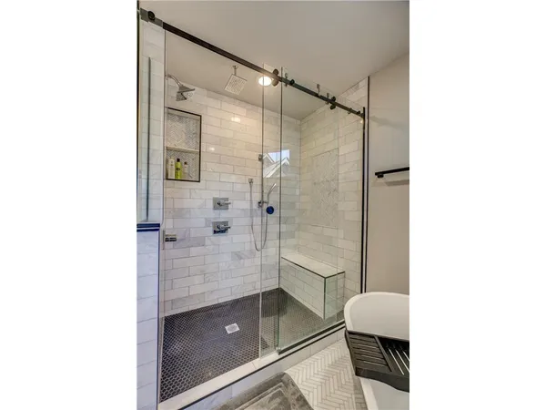 $1,150,000 | 418 South Holcombe Street, Stillwater, MN 55082