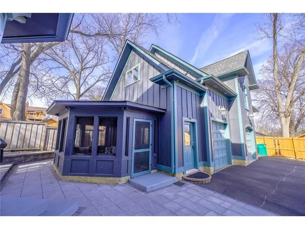 $1,150,000 | 418 South Holcombe Street, Stillwater, MN 55082