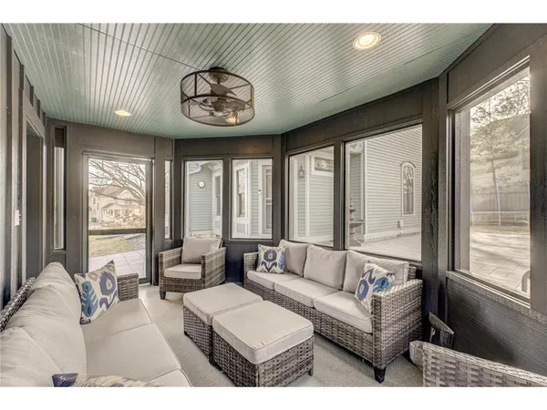 $1,150,000 | 418 South Holcombe Street, Stillwater, MN 55082