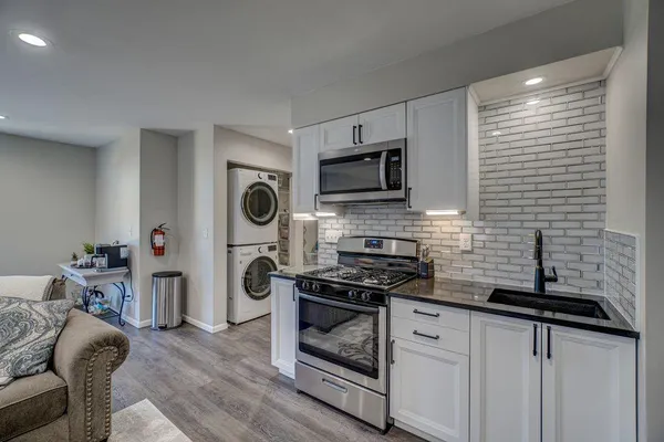 $1,150,000 | 418 South Holcombe Street, Stillwater, MN 55082
