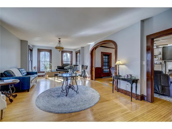 $1,150,000 | 418 South Holcombe Street, Stillwater, MN 55082