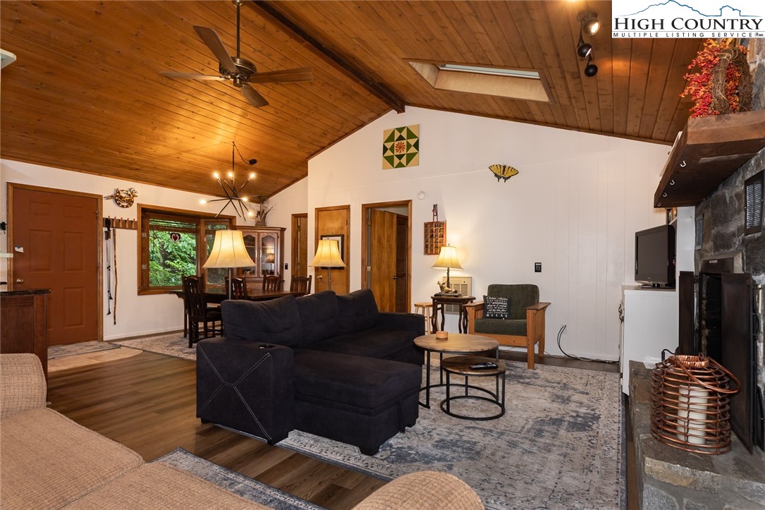 205 Birch Lane Deep Gap, NC 28618 - Photo 14 of 40