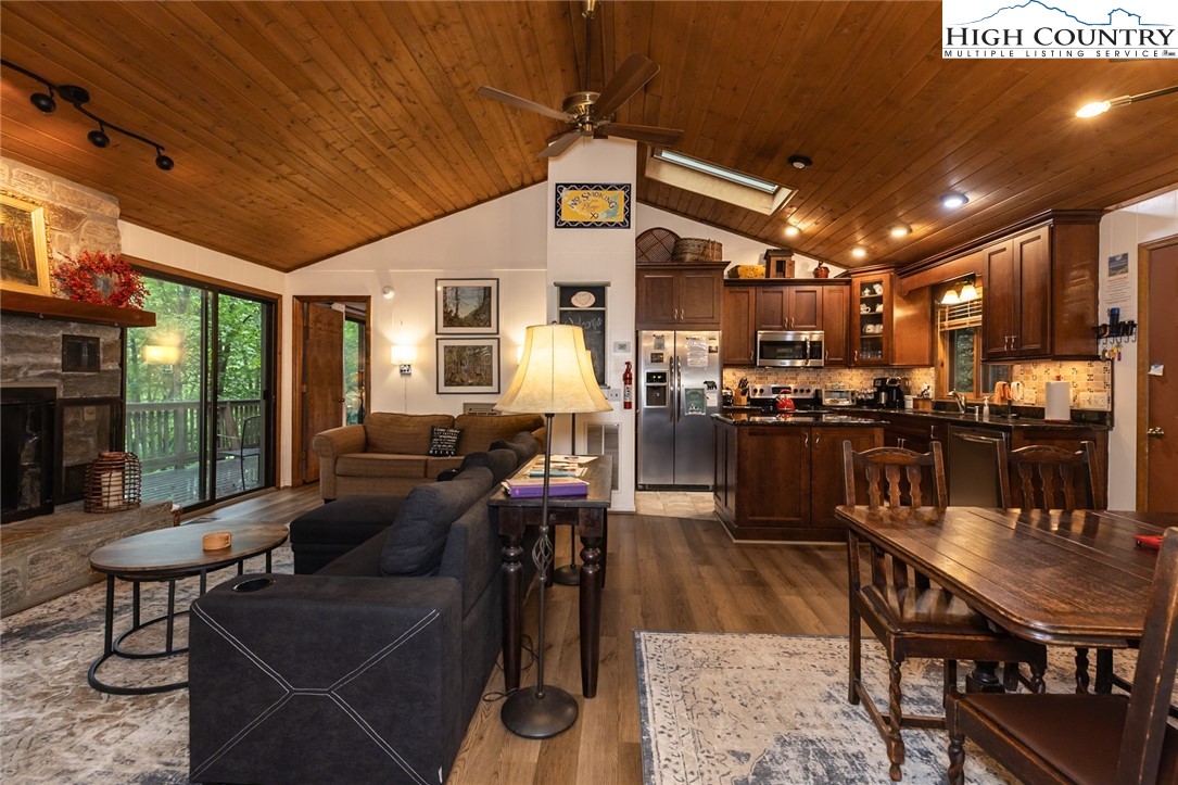 205 Birch Lane Deep Gap, NC 28618 - Photo 17 of 40