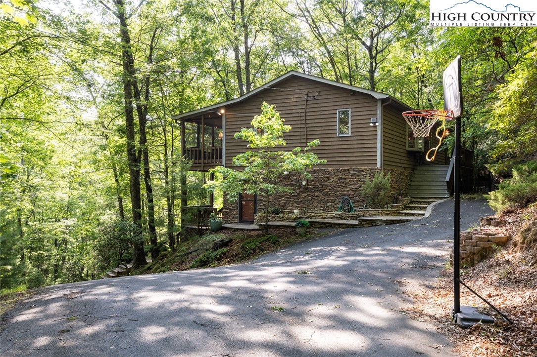 205 Birch Lane Deep Gap, NC 28618 - Photo 2 of 40