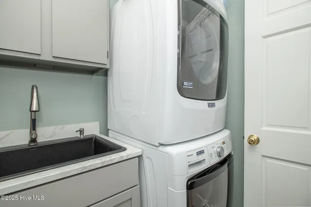 $649,500 | 1524 Ann Street, Beaufort, NC 28516