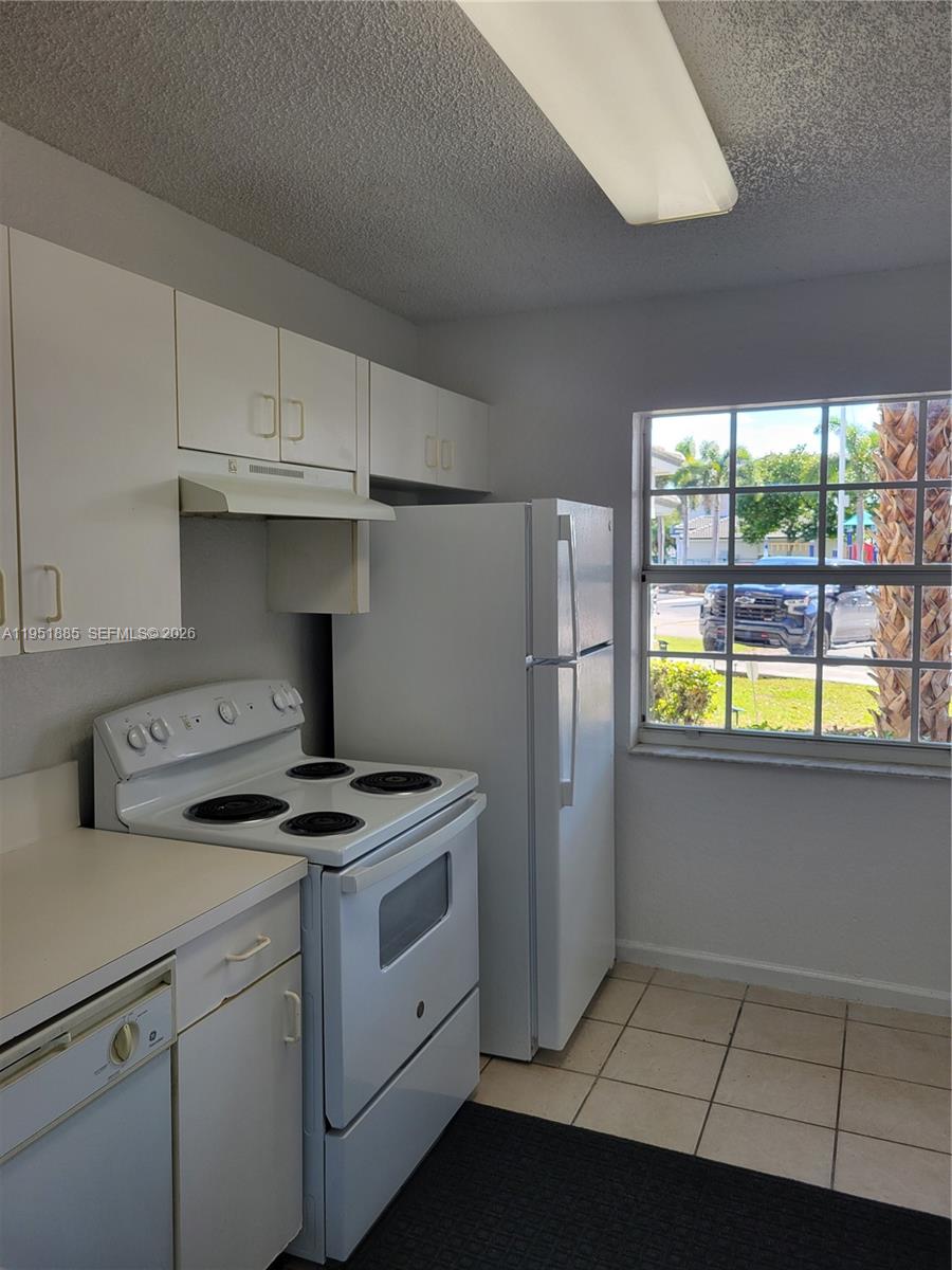 12055 Southwest 140th Terrace, Unit 720 Miami, FL 33186 - Photo 10 of 29