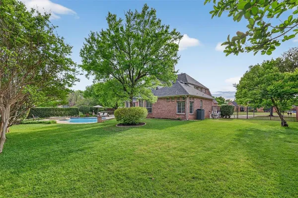 $1,295,000 | 907 Nottingham Circle, Southlake, TX 76092