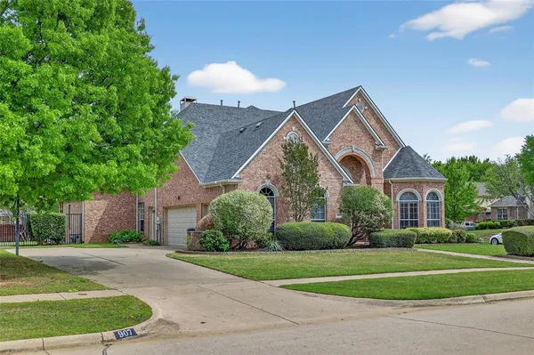 $1,295,000 | 907 Nottingham Circle, Southlake, TX 76092