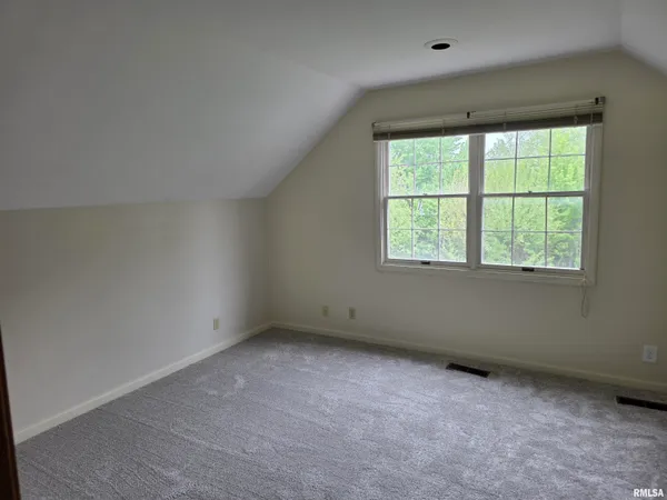$425,000 | 9 Chrisendale Lane, Washington, IL 61571