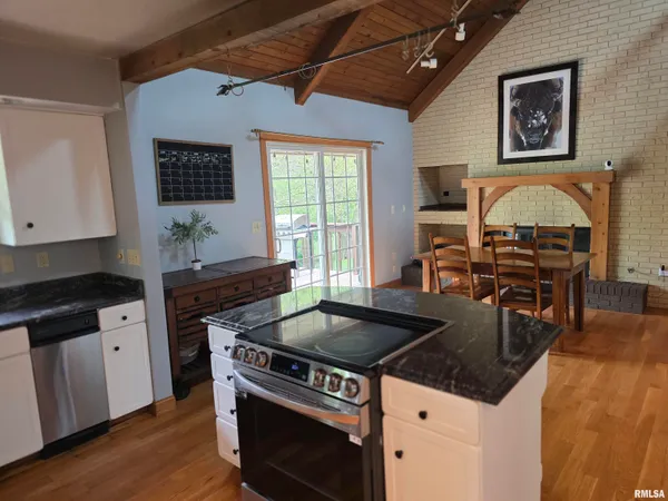 $425,000 | 9 Chrisendale Lane, Washington, IL 61571
