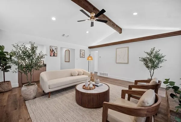 $305,000 | 401 Myrtle Drive, Arlington, TX 76018