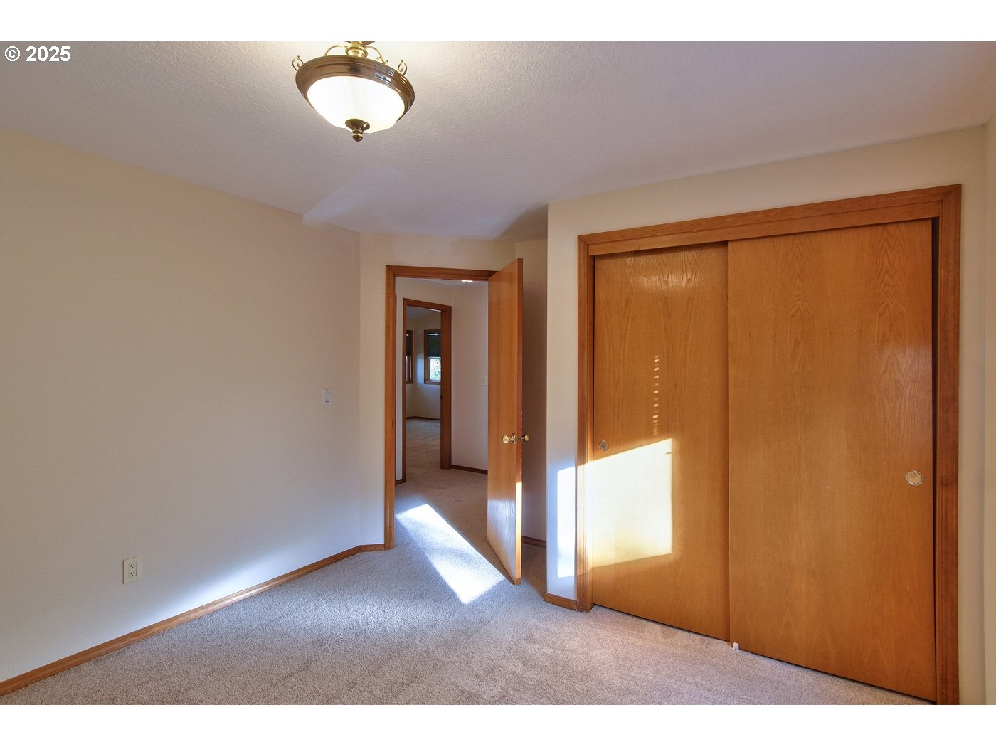 8411 Southwest 184th Loop Beaverton, OR 97007 - Photo 26 of 34 a view interior of the house