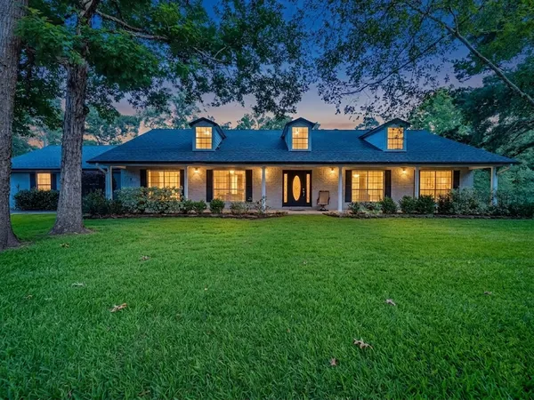 $795,000 | 9644 Fosters Bend, Cleveland, TX 77328