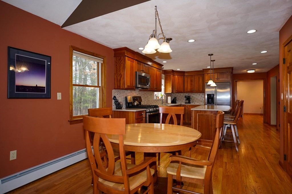 7 Natalie Road Chelmsford, MA 01824 - Photo 10 of 31 Gallery Image 10