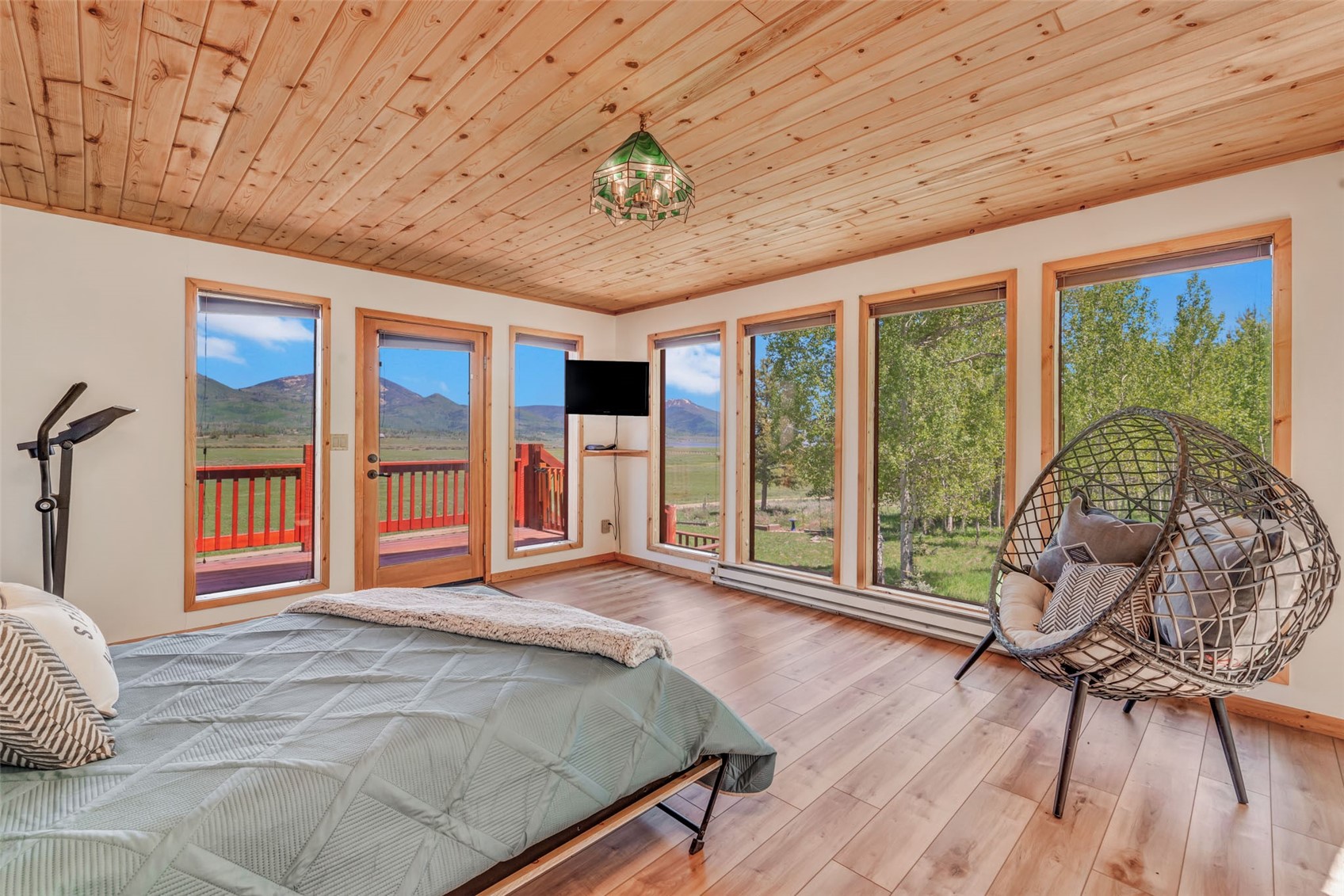 60455 Floyd Creek Road Clark, CO 80428 - Photo 39 of 50 Gallery Image 39