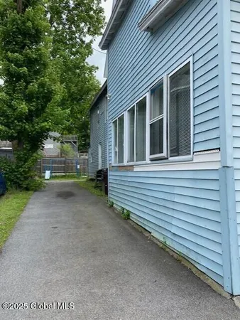 $149,900 | 51 Division Street, Gloversville, NY 12078