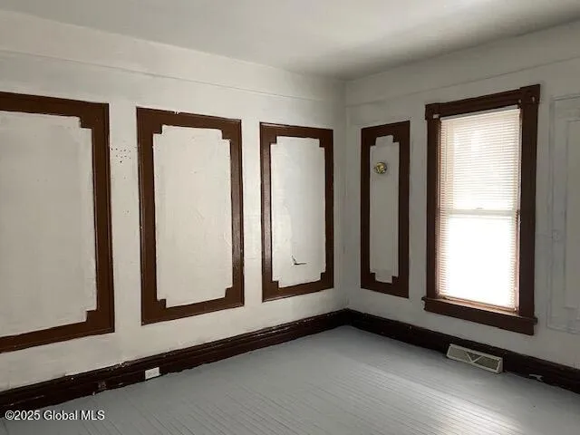 $149,900 | 51 Division Street, Gloversville, NY 12078