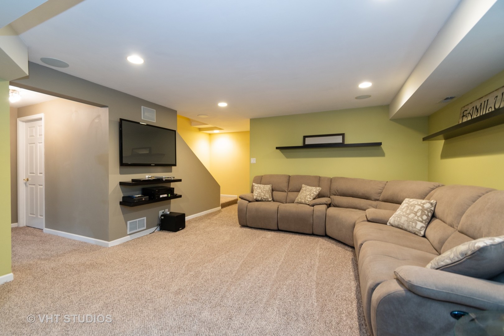 1255 Hickory Road Homewood, IL 60430 - Photo 11 of 14 Gallery Image 11