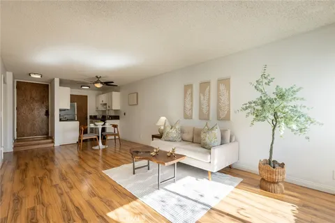 $399,995 | 3565 Linden Avenue, Unit 153, Long Beach, CA 90807