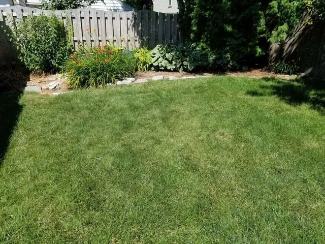 $3,400 | 6015 North Shoreland Avenue, Whitefish Bay, WI 53217