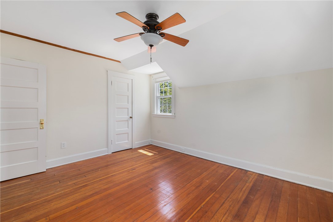 81 Old Fort Road Newport, RI 02840 - Photo 21 of 31 bedroom 2