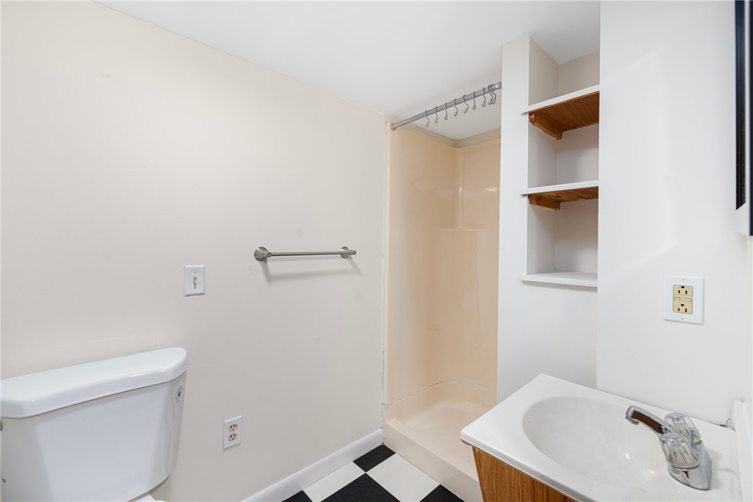 81 Old Fort Road Newport, RI 02840 - Photo 26 of 31 basement bath