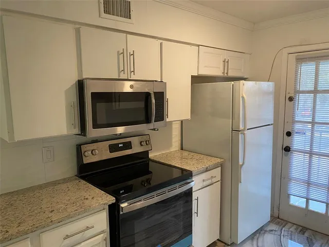 $1,499 | 12888 Montfort Drive, Unit 216, Dallas, TX 75230