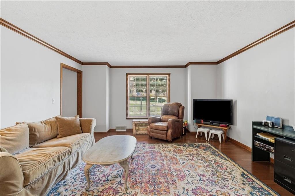 2448 Rihn Strasse Gibsonia, PA 15044 - Photo 23 of 44