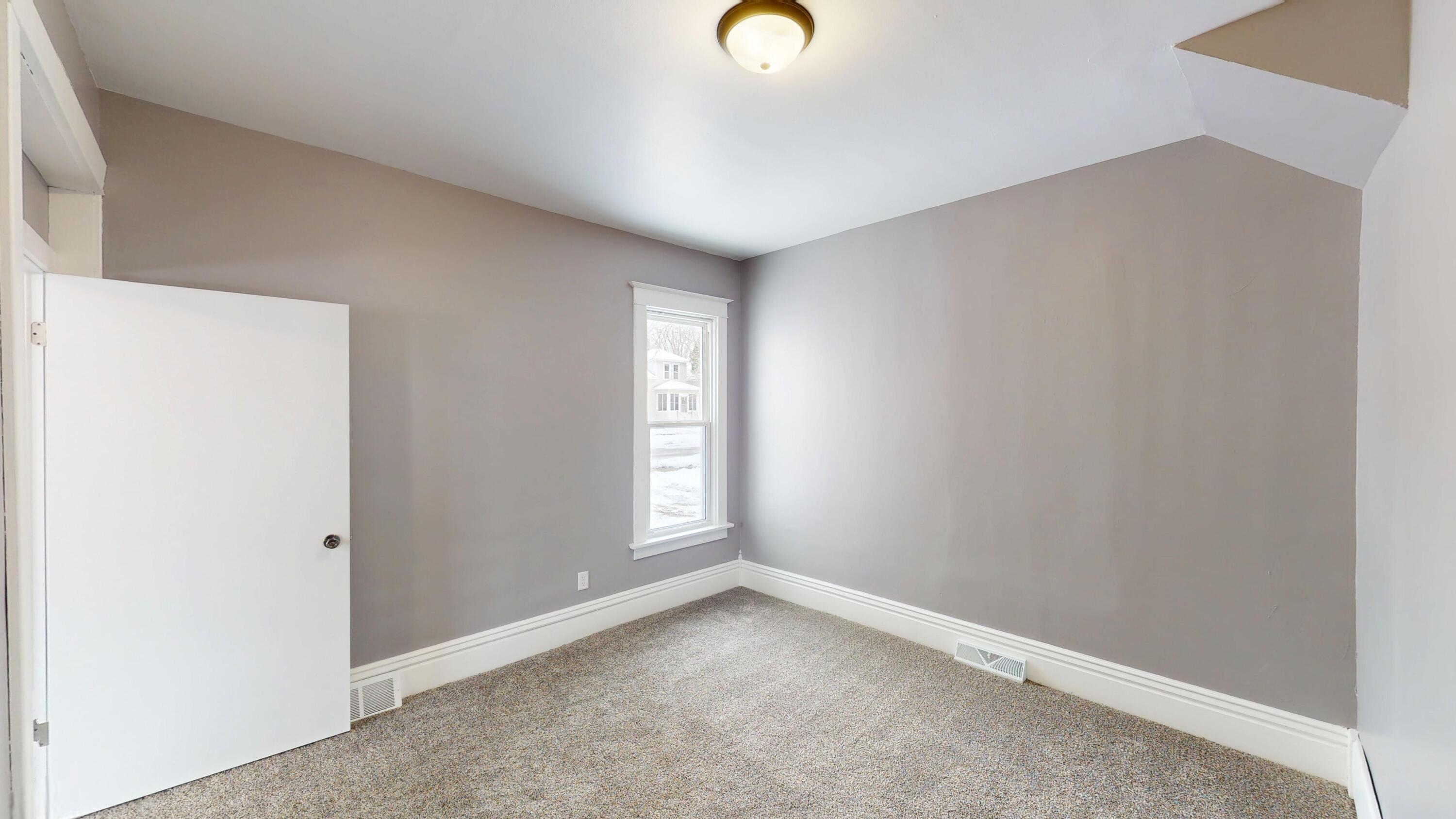 104 West 5th Street Cochrane, WI 54622 - Photo 17 of 49 Bedroom 2_