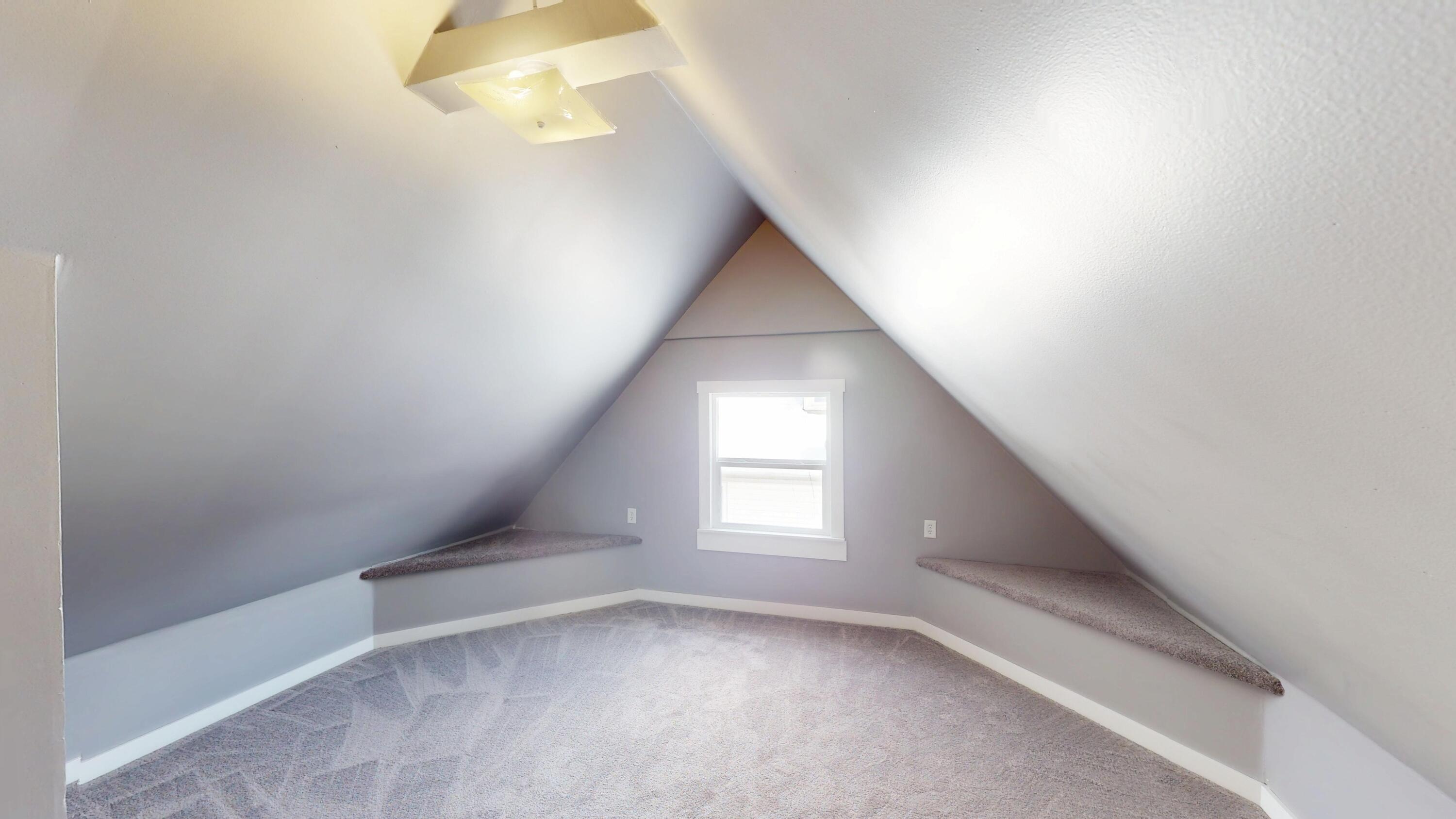 104 West 5th Street Cochrane, WI 54622 - Photo 20 of 49 Bedroom 4