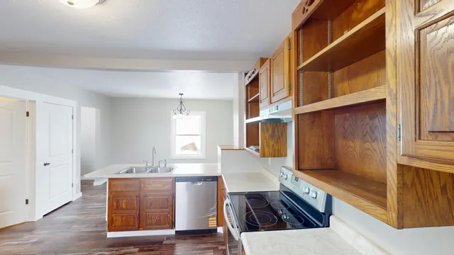 $219,900 | 104 West 5th Street, Cochrane, WI 54622