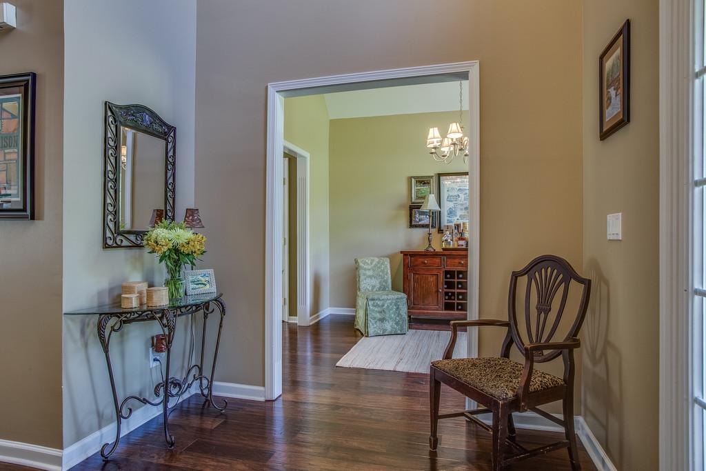 14082 Mt Pleasant Road Rockvale, TN 37153 - Photo 5 of 30 a view of a livingroom with furniture and a potted plant