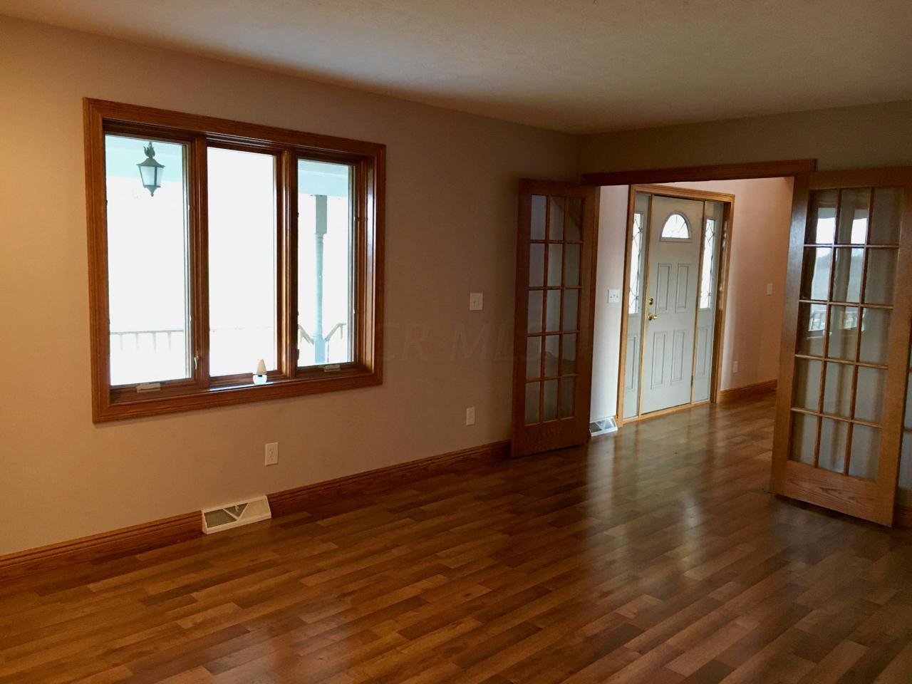 3239 Country Club Road Southwest Lancaster, OH 43130 - Photo 11 of 57