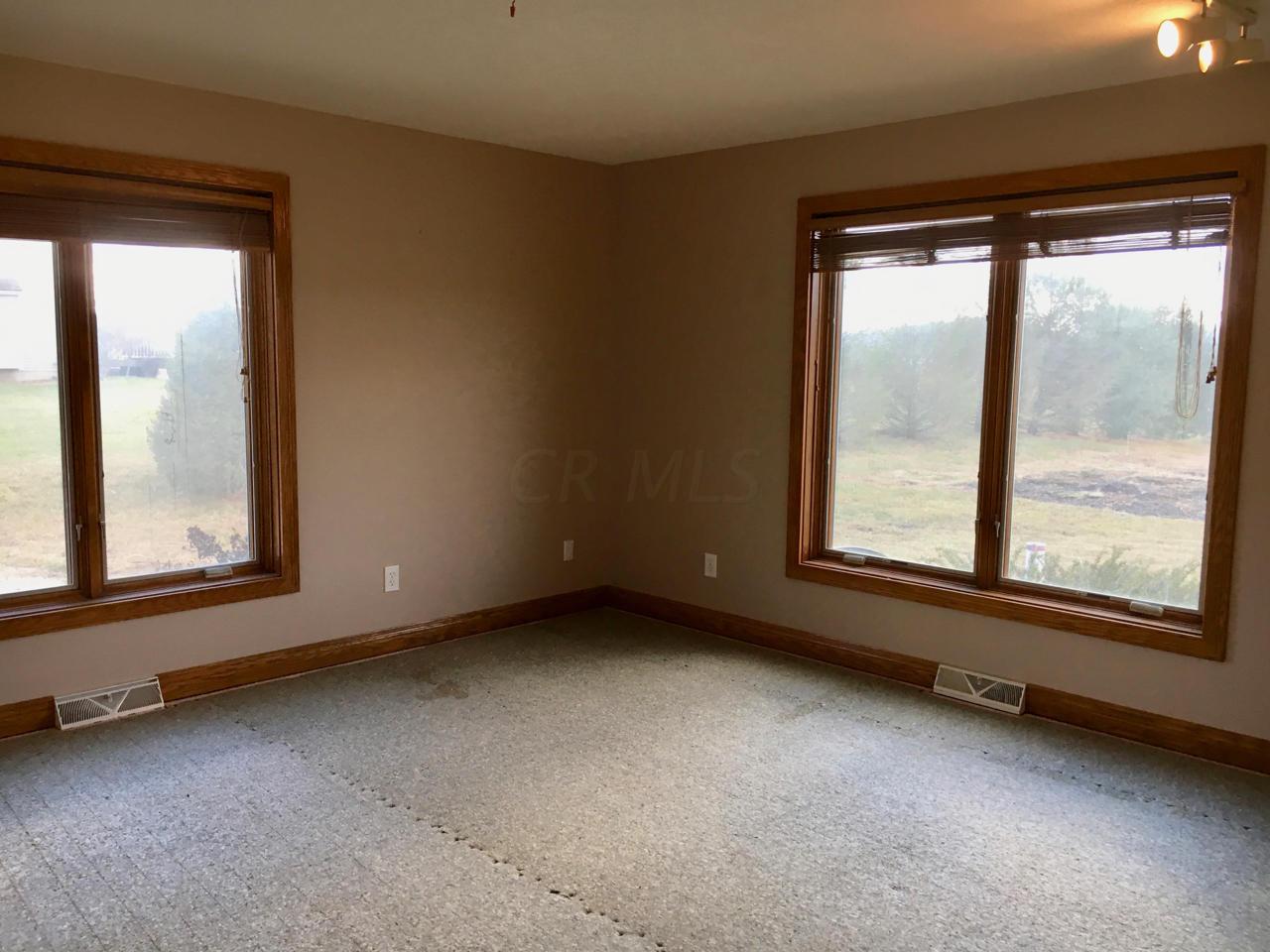 3239 Country Club Road Southwest Lancaster, OH 43130 - Photo 19 of 57