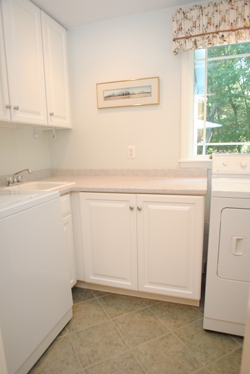 20 Bulkley Road Sudbury, MA 01776 - Photo 13 of 30