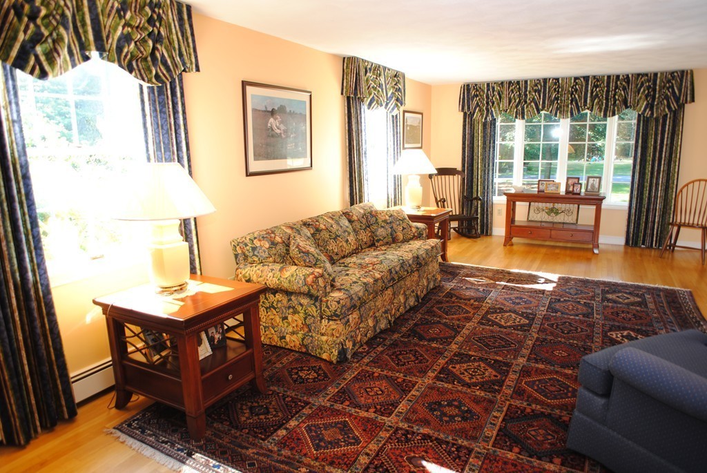 20 Bulkley Road Sudbury, MA 01776 - Photo 8 of 30