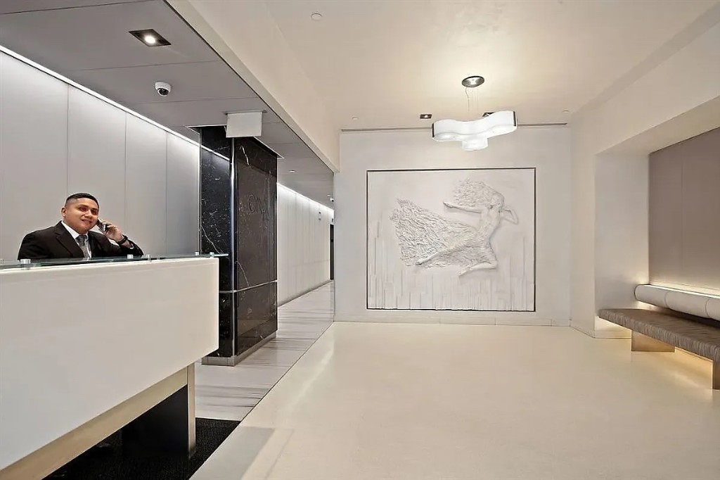 261 West 28th Street, Unit 10D Manhattan, NY 10001 - Photo 16 of 19