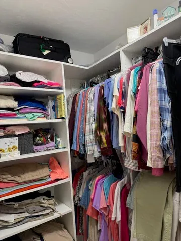 $163,900 | 3402 Cynthia Lane, Unit 201, Lake Worth Beach, FL 33461