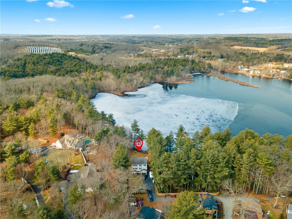 10 Bluff Road Burrillville, RI 02830 - Photo 5 of 48