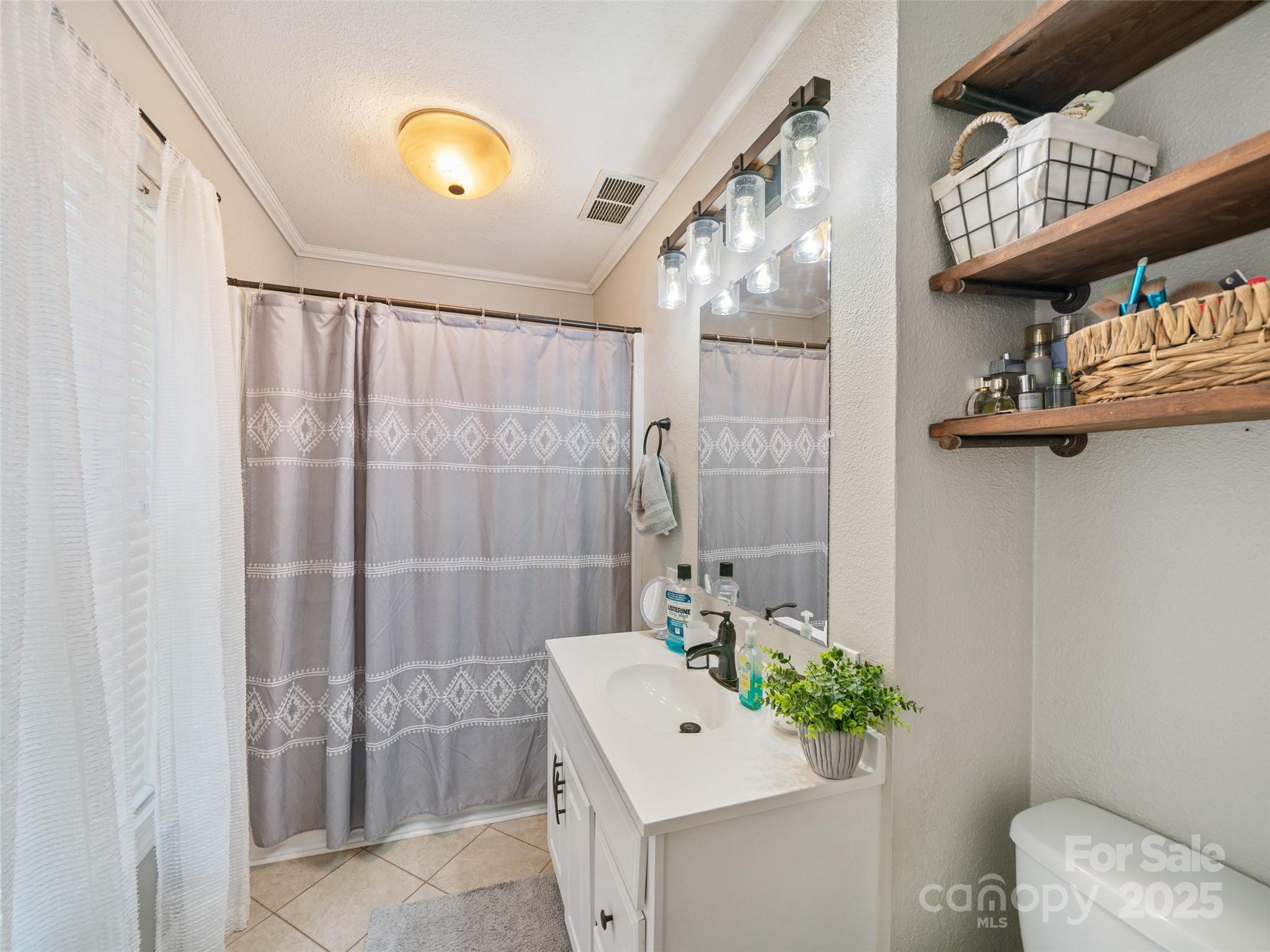 2989 Penland Road Spruce Pine, NC 28777 - Photo 17 of 38