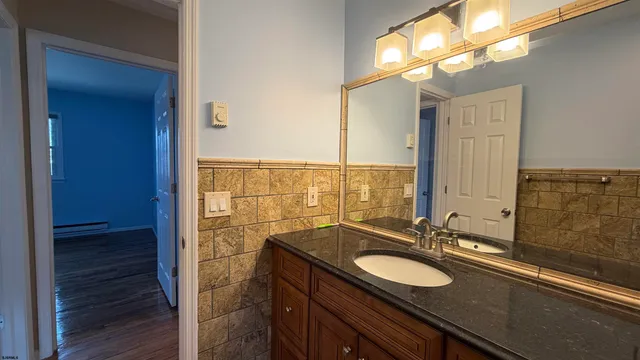 $399,900 | 494 Manchester Avenue, Brick, NJ 08723