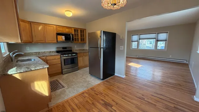 $399,900 | 494 Manchester Avenue, Brick, NJ 08723