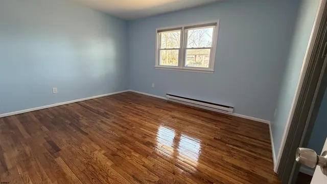 $399,900 | 494 Manchester Avenue, Brick, NJ 08723