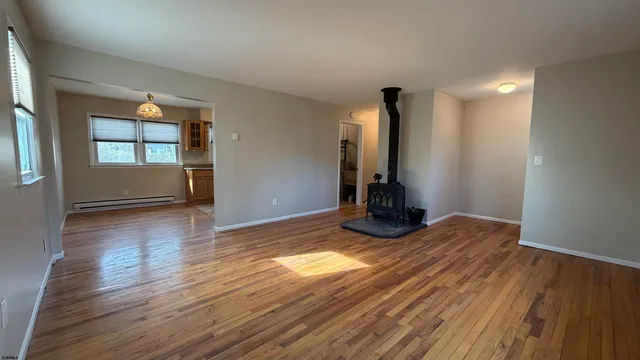 $399,900 | 494 Manchester Avenue, Brick, NJ 08723