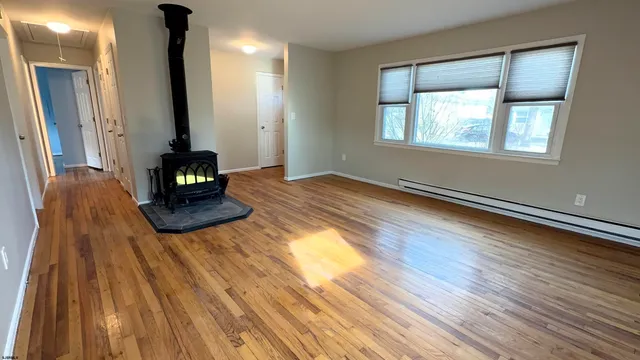 $399,900 | 494 Manchester Avenue, Brick, NJ 08723