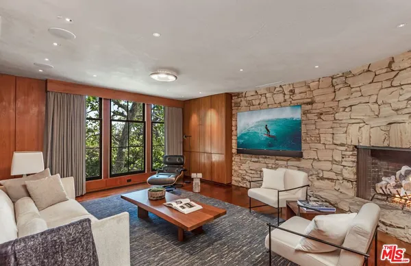 $49,995 | 400 Toyopa Drive, Pacific Palisades, CA 90272