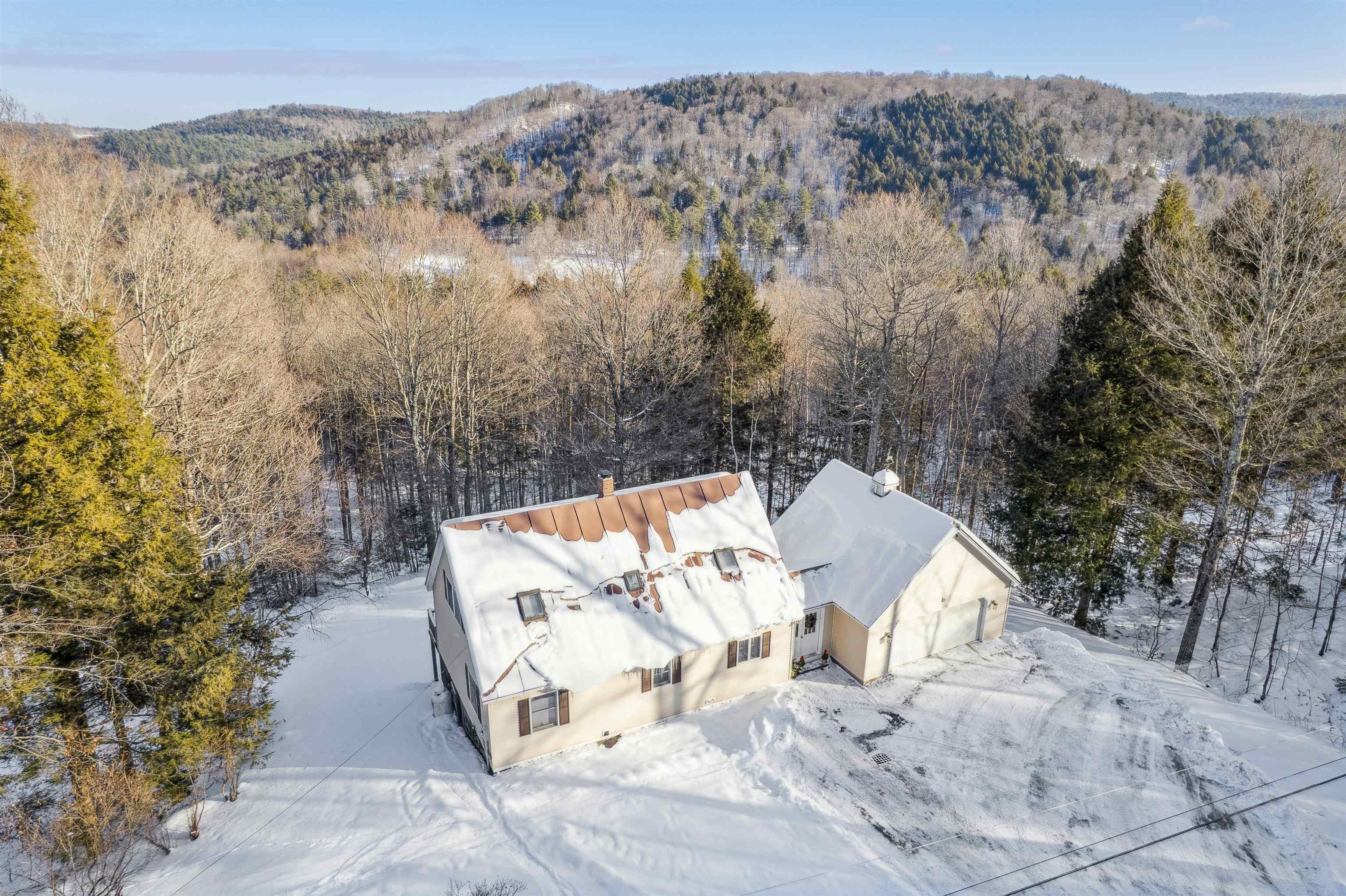 530 West Road Bethel, VT 05032 - Photo 2 of 41