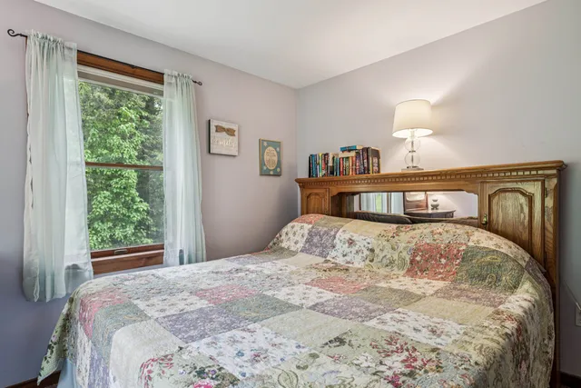 $614,000 | 530 West Road, Bethel, VT 05032