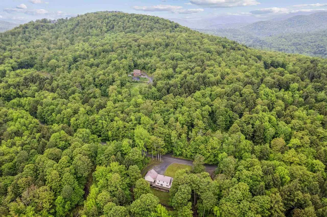 $614,000 | 530 West Road, Bethel, VT 05032